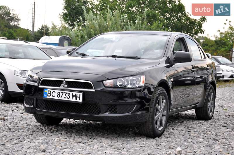 Седан Mitsubishi Lancer 2010 в Львові