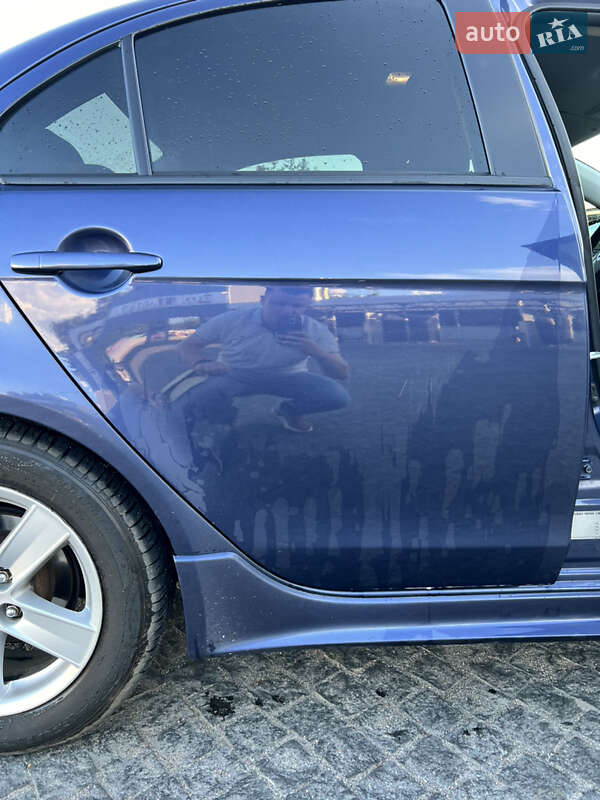 Седан Mitsubishi Lancer 2008 в Чутове