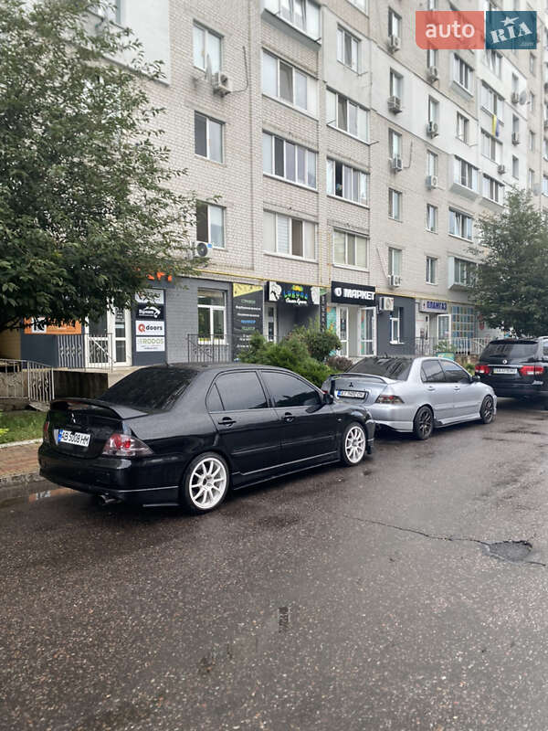 Седан Mitsubishi Lancer 2006 в Гайсину