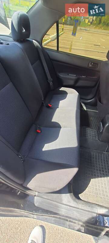 Седан Mitsubishi Lancer 2009 в Киеве