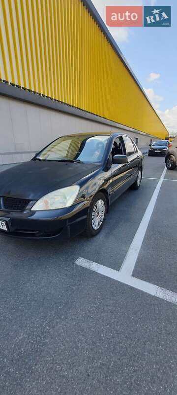 Седан Mitsubishi Lancer 2009 в Киеве