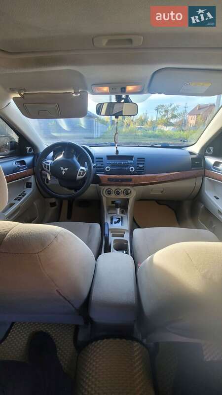 Седан Mitsubishi Lancer 2008 в Днепре