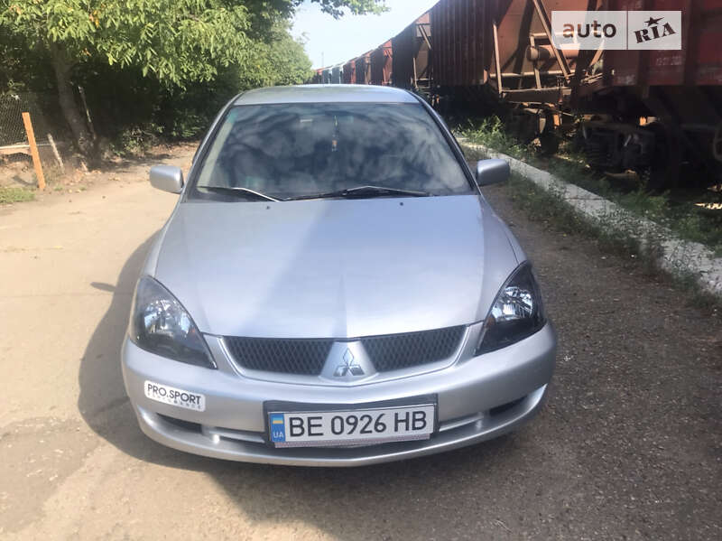 Седан Mitsubishi Lancer 2006 в Миколаєві