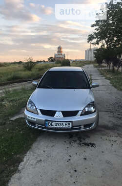 Седан Mitsubishi Lancer 2006 в Миколаєві