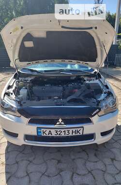 Седан Mitsubishi Lancer 2012 в Києві