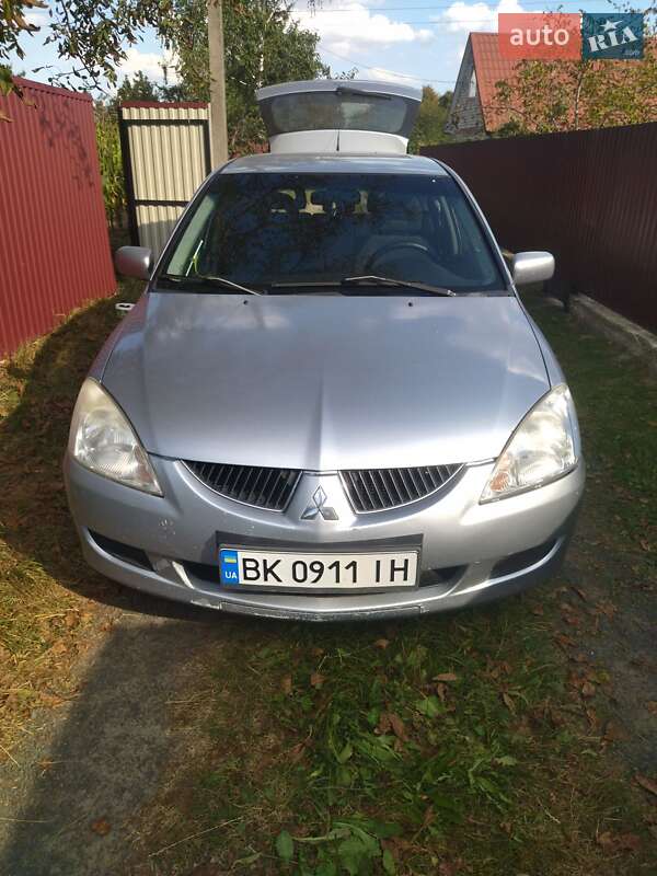 Mitsubishi Lancer 2005
