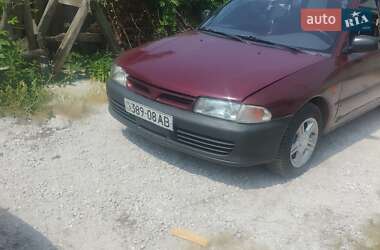 Универсал Mitsubishi Lancer 1996 в Днепре