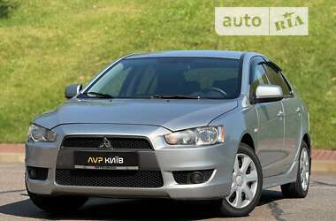 Хетчбек Mitsubishi Lancer 2009 в Києві