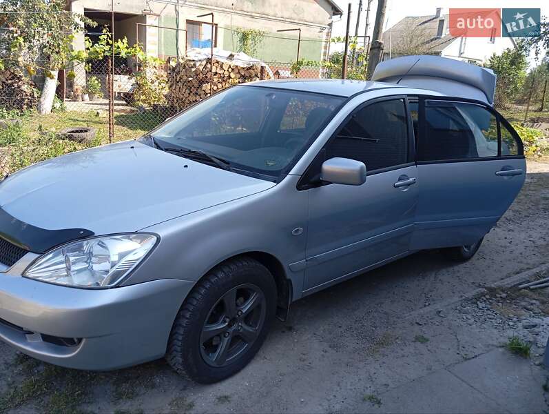 Седан Mitsubishi Lancer 2007 в Львові