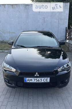 Седан Mitsubishi Lancer 2010 в Коростене