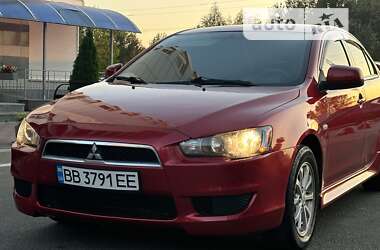 Седан Mitsubishi Lancer 2010 в Киеве