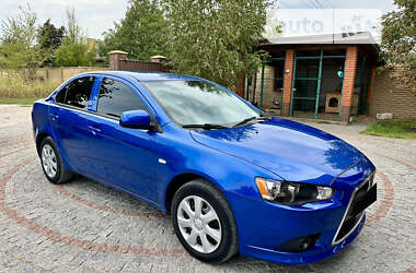 Седан Mitsubishi Lancer 2012 в Днепре