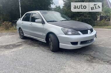 Седан Mitsubishi Lancer 2006 в Киеве