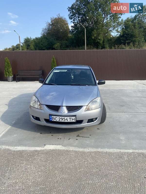 Mitsubishi Lancer 2005