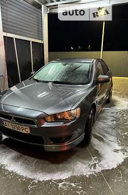 Седан Mitsubishi Lancer 2010 в Ирпене