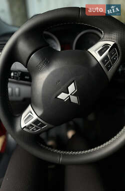 Хэтчбек Mitsubishi Lancer 2009 в 