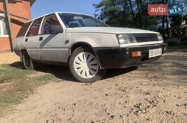 Хэтчбек Mitsubishi Lancer 1987 в 