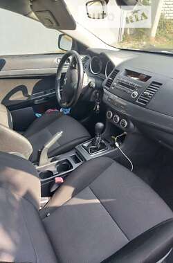 Седан Mitsubishi Lancer 2009 в 