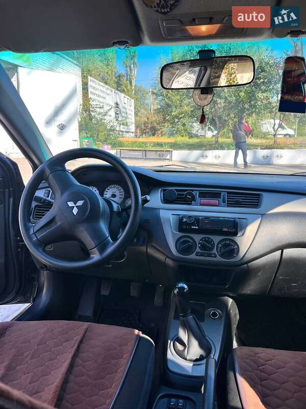 Седан Mitsubishi Lancer 2006 в Запоріжжі