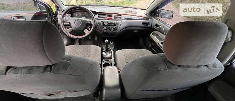 Седан Mitsubishi Lancer 2003 в Коломые фото 29 Седан Mitsubishi Lancer 2003 в Коломые