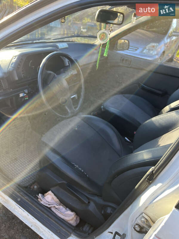 Седан Mitsubishi Lancer 1991 в Любомле