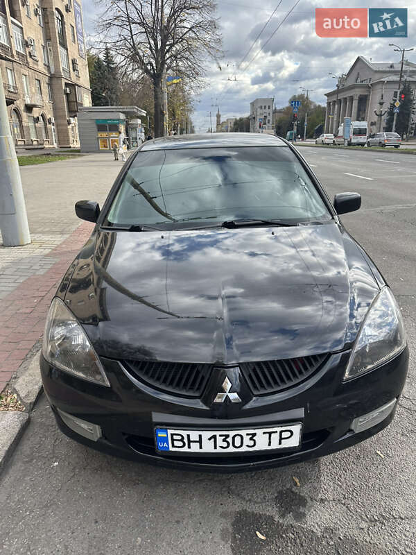 Седан Mitsubishi Lancer 2005 в Запорожье