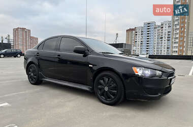 Седан Mitsubishi Lancer 2013 в Києві