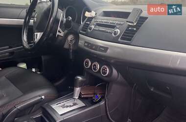 Хэтчбек Mitsubishi Lancer 2009 в 
