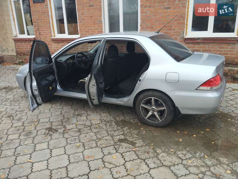 Универсал Mitsubishi Lancer 2006 в Изюме