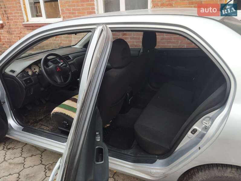 Универсал Mitsubishi Lancer 2006 в Изюме