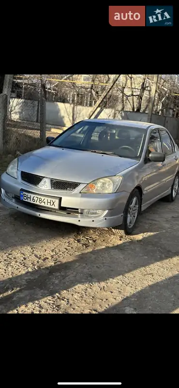 Mitsubishi Lancer