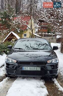 Седан Mitsubishi Lancer 2010 в Хусте