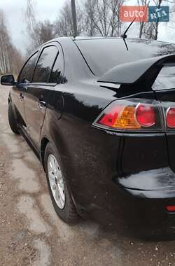 Седан Mitsubishi Lancer 2011 в 