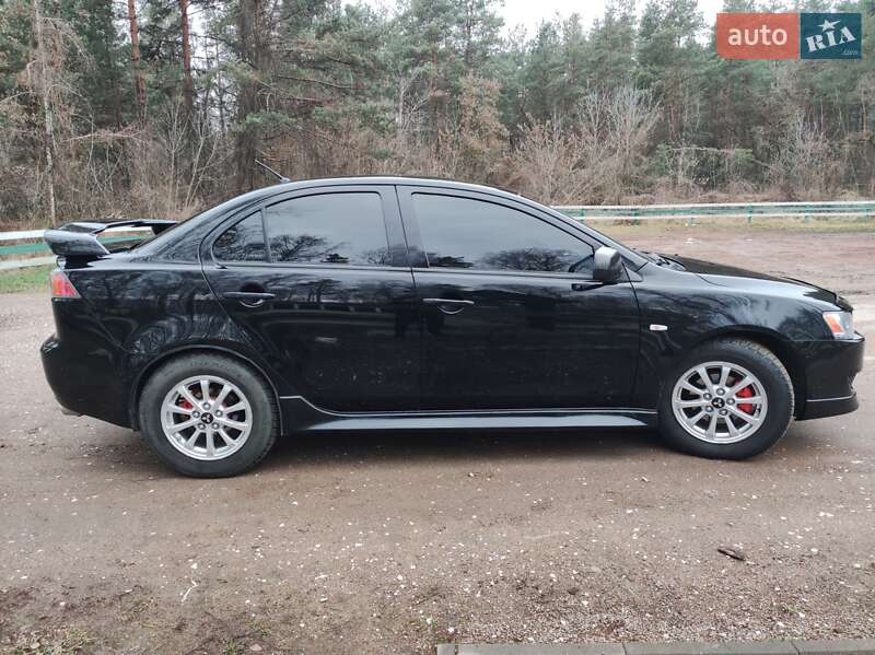 Седан Mitsubishi Lancer 2011 в Коростені