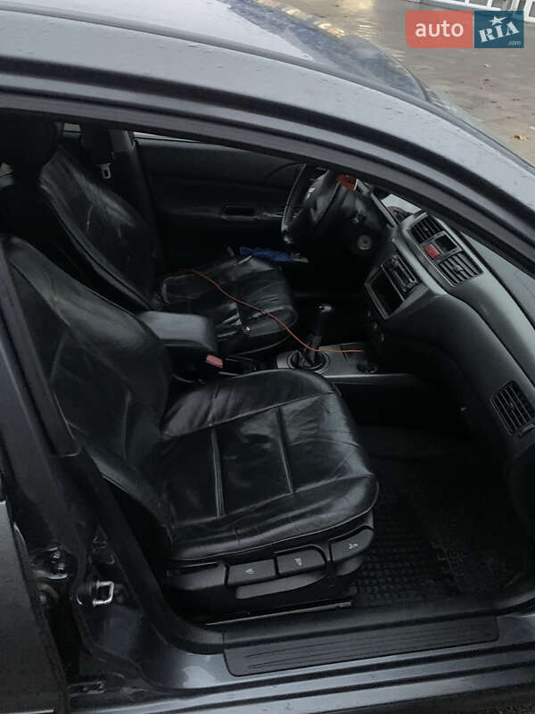 Седан Mitsubishi Lancer 2007 в Николаеве