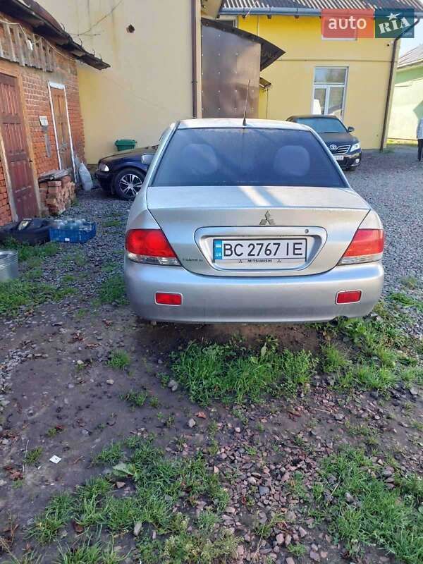 Седан Mitsubishi Lancer 2006 в Дрогобыче