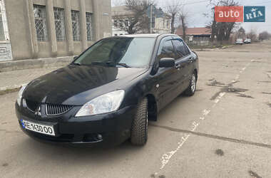 Седан Mitsubishi Lancer 2004 в Синельниковому