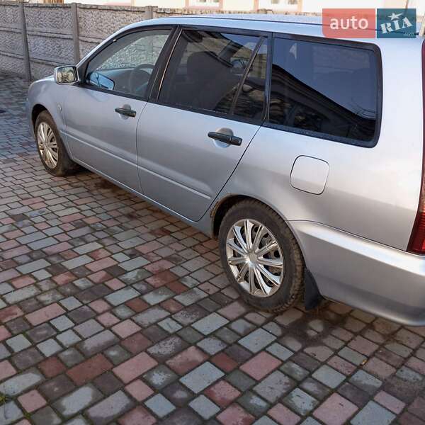Універсал Mitsubishi Lancer 2004 в Лугинах