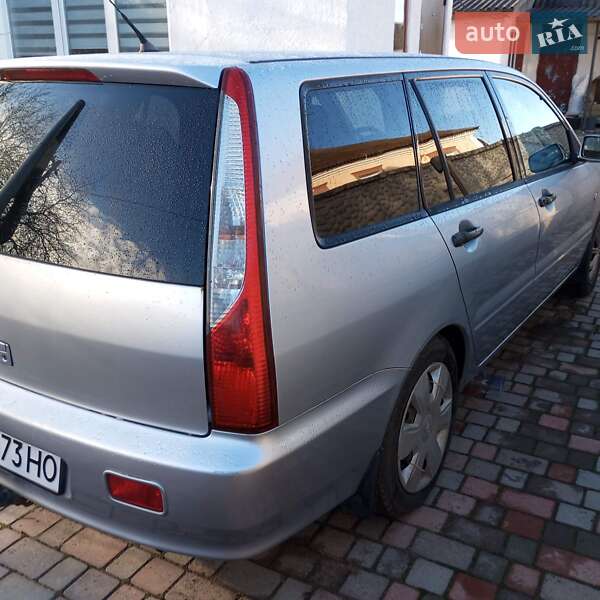 Універсал Mitsubishi Lancer 2004 в Лугинах
