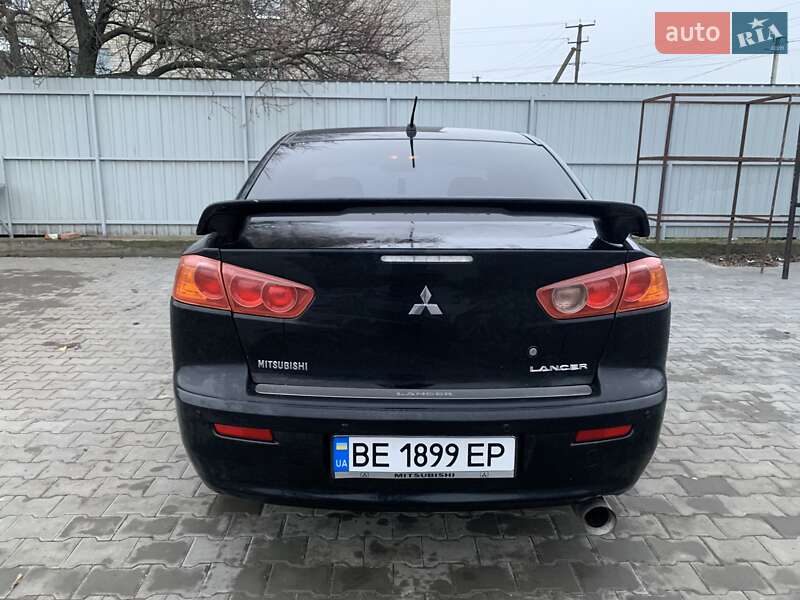 Седан Mitsubishi Lancer 2008 в Новому Бузі