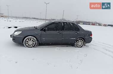 Седан Mitsubishi Lancer 2009 в Львове