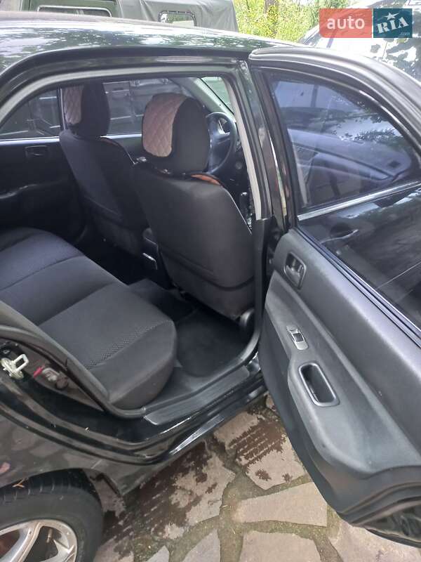 Седан Mitsubishi Lancer 2006 в Ужгороде