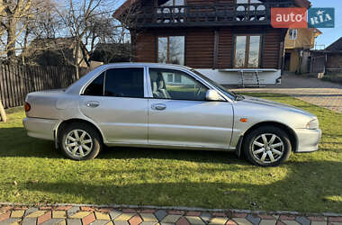 Седан Mitsubishi Lancer 1995 в 