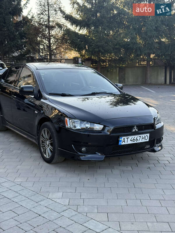 Седан Mitsubishi Lancer 2009 в Ивано-Франковске