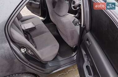 Седан Mitsubishi Lancer 2004 в 