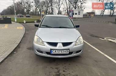 Седан Mitsubishi Lancer 2004 в Шполі