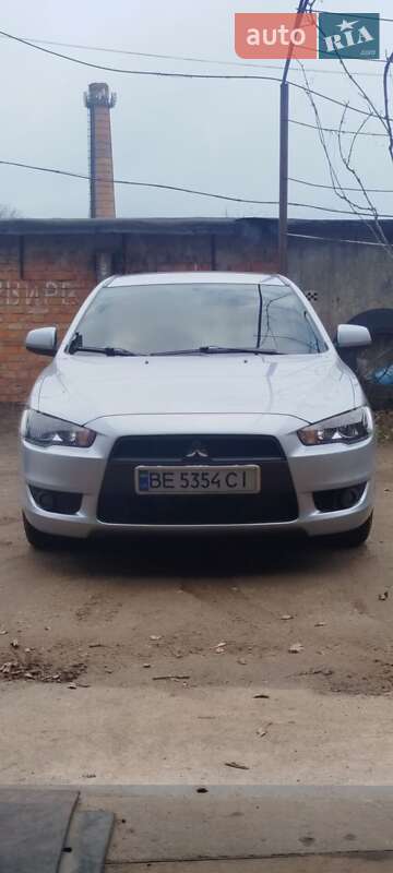 Седан Mitsubishi Lancer 2010 в Первомайске