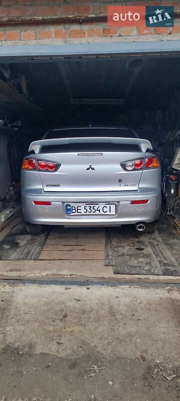 Седан Mitsubishi Lancer 2010 в Первомайске
