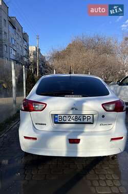Хэтчбек Mitsubishi Lancer 2009 в 