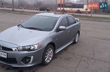 Седан Mitsubishi Lancer 2016 в Кривом Роге